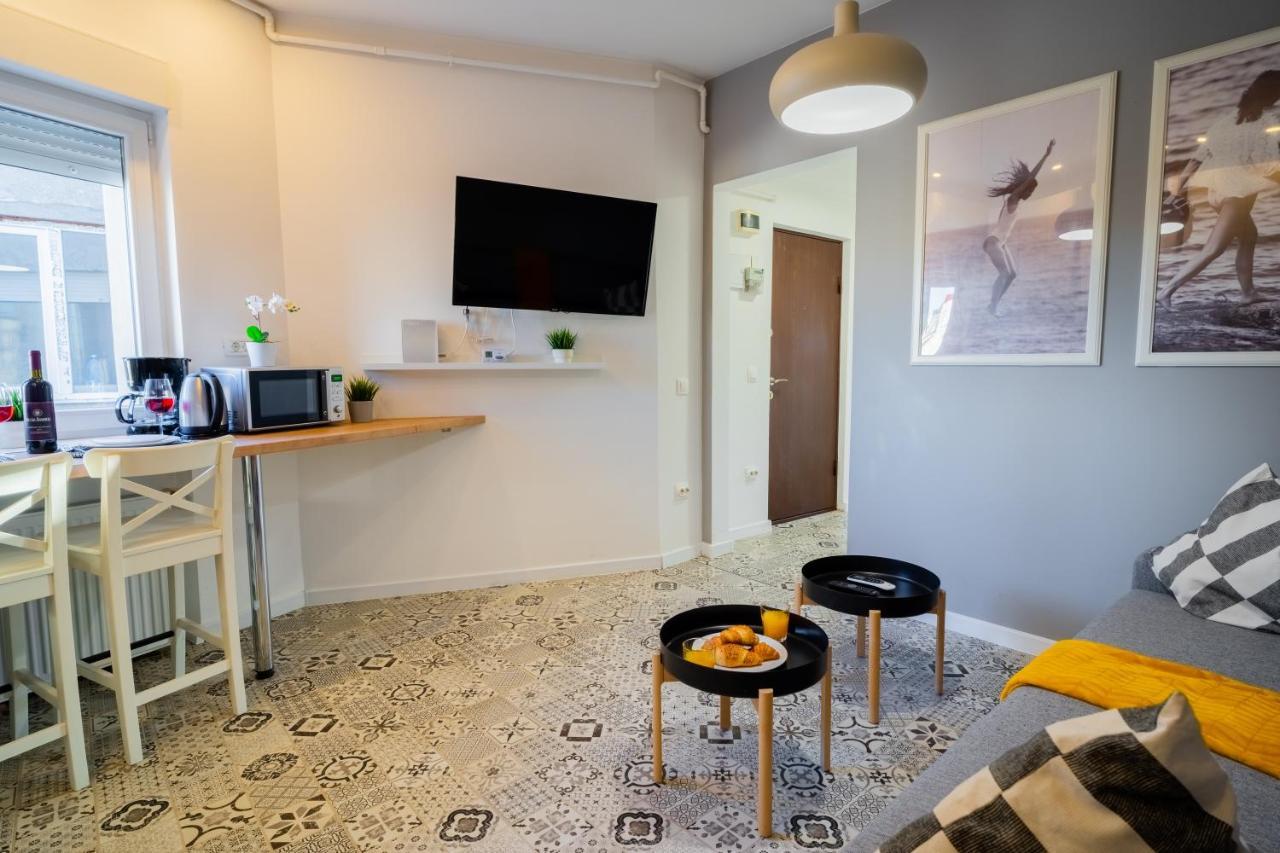 One Bedroom Flat In Bucharest's Historic District Apartamento