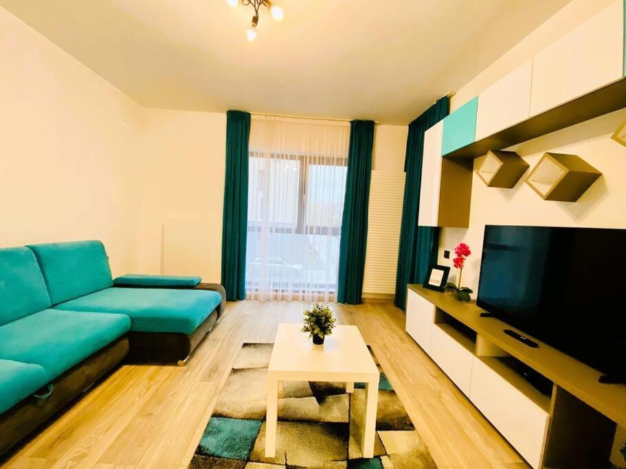 Blue Plaza Studio Apartment