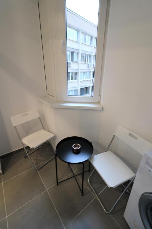 Cozy Novotel Studio - Free Minibar - Quiet & Peace Bucharest