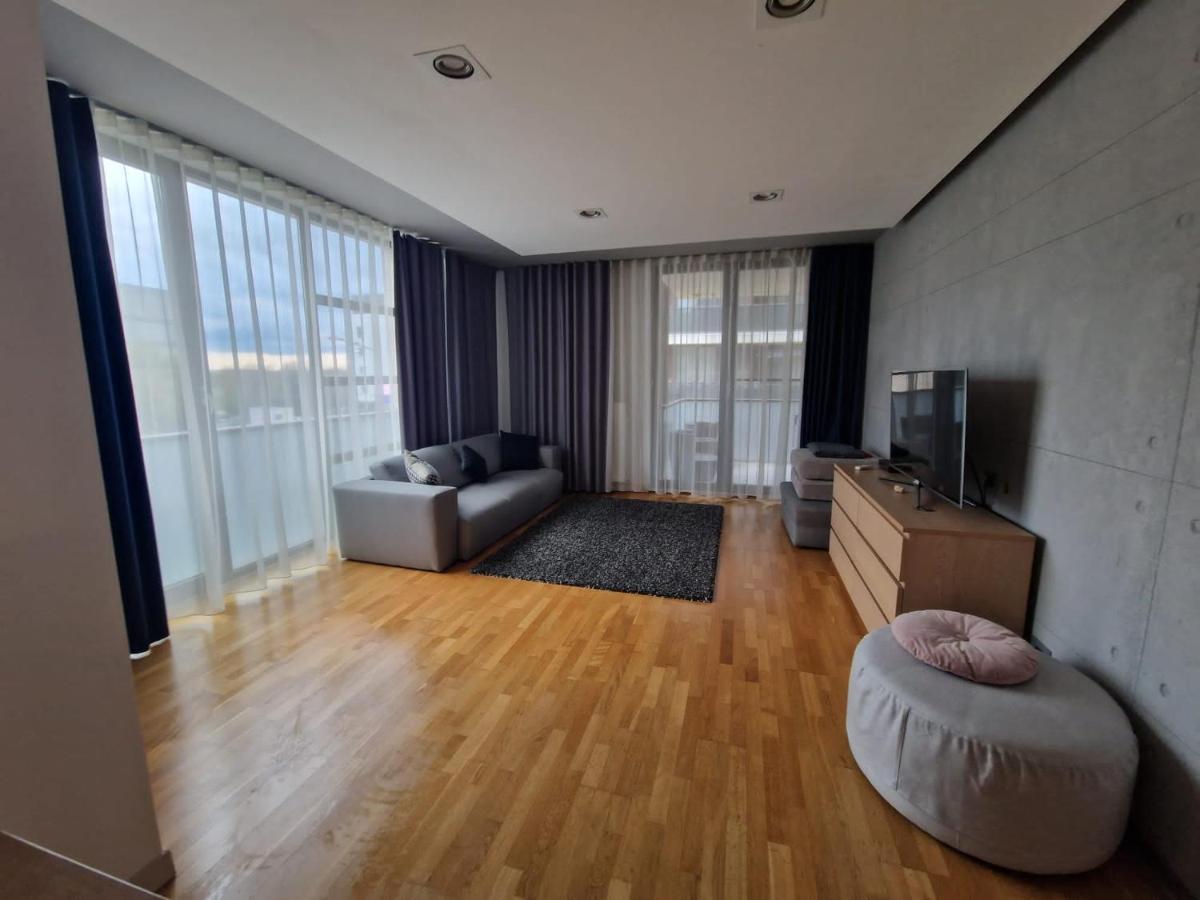 Anvers Apartment *