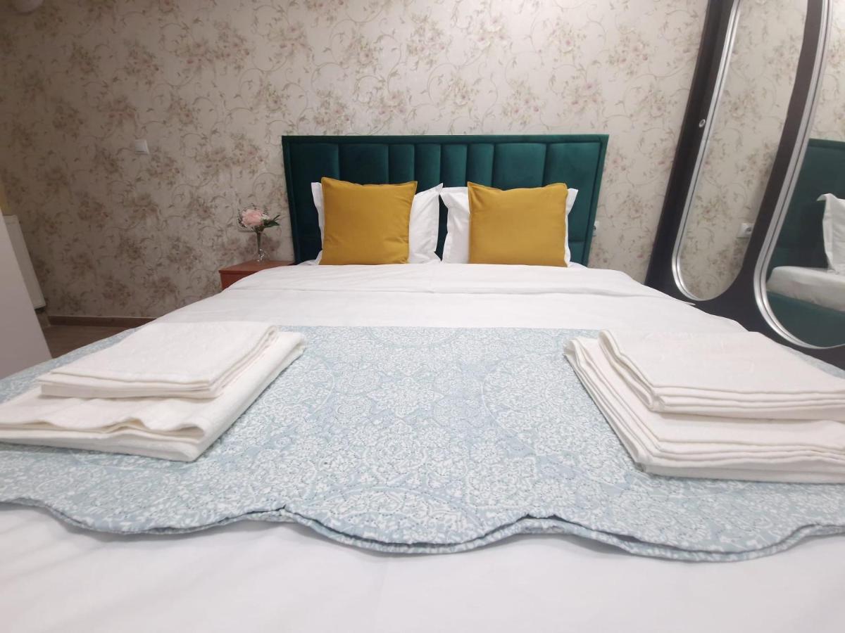 Apartment Laroka House Beautiful Universitate Center