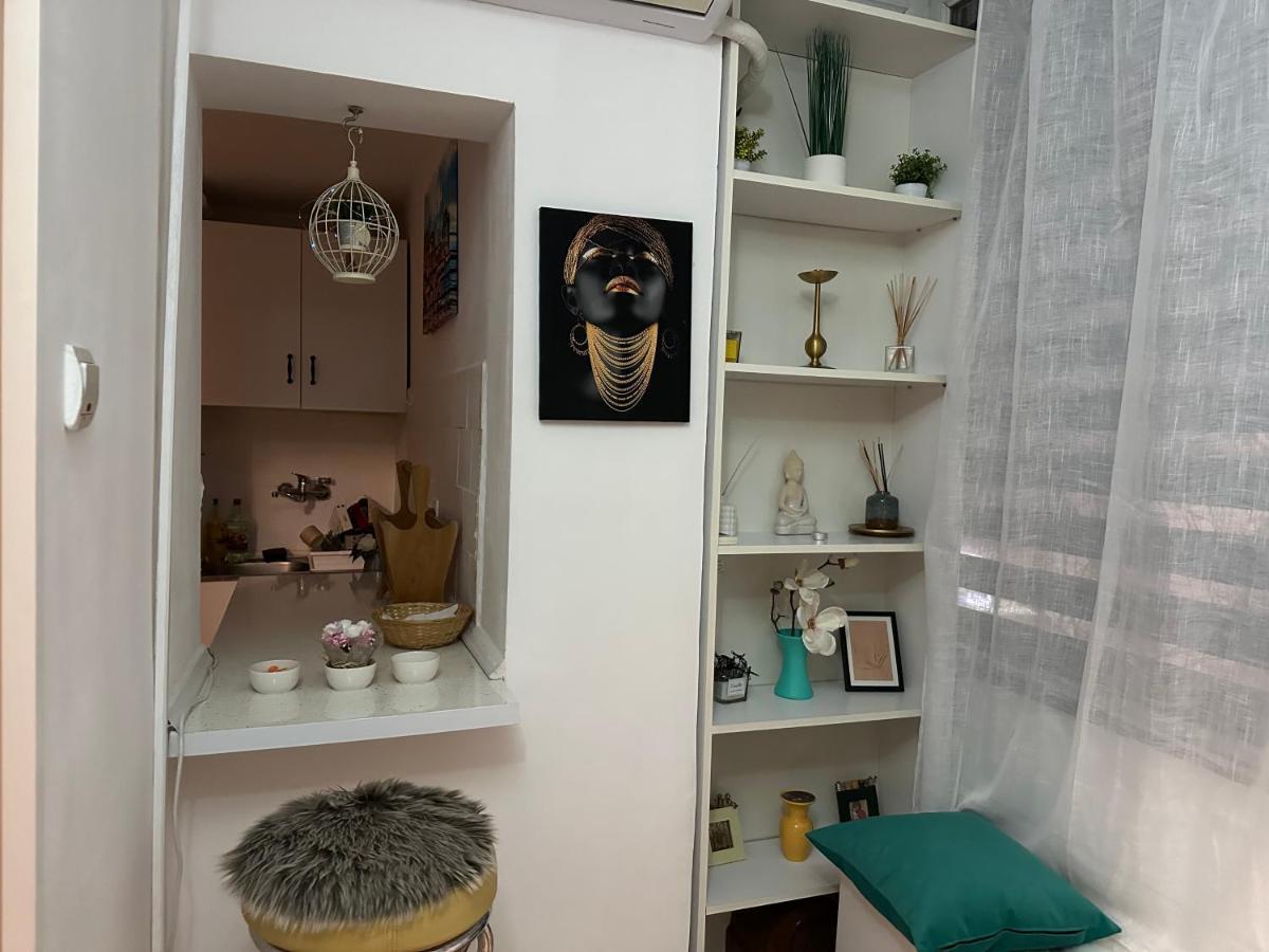 Ultracentral Studio Cherry Piata Amzei Apartamento *
