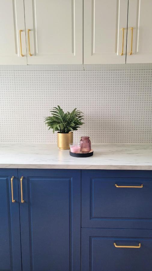 Cozy Retreat, Obor Market & Metro Apartment