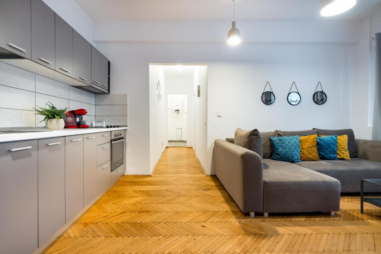 Aonia 2bdr - P-ta Romana View Apartment *