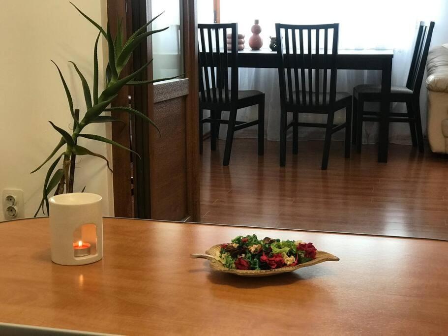 Fully Furnished Spacious 2bedroom *