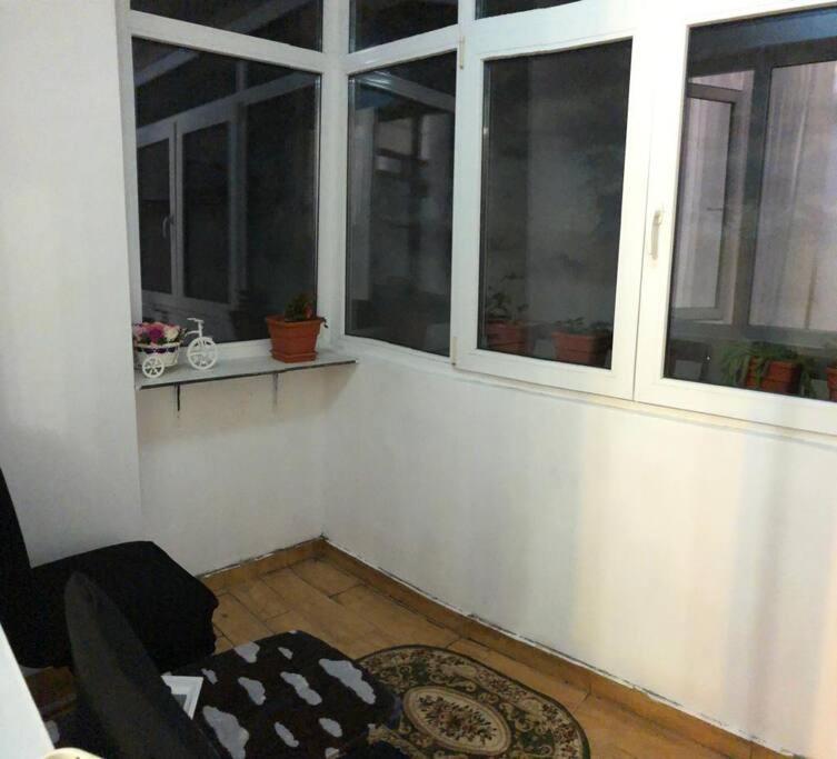 Fully Furnished Spacious 2bedroom * Bucharest