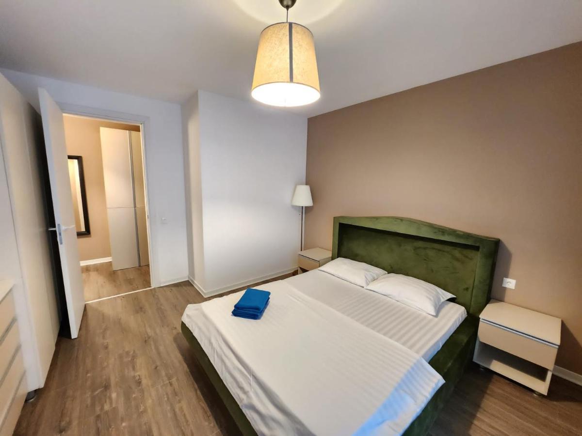 Apartment Promenada Mall Near Exclusive Pipera