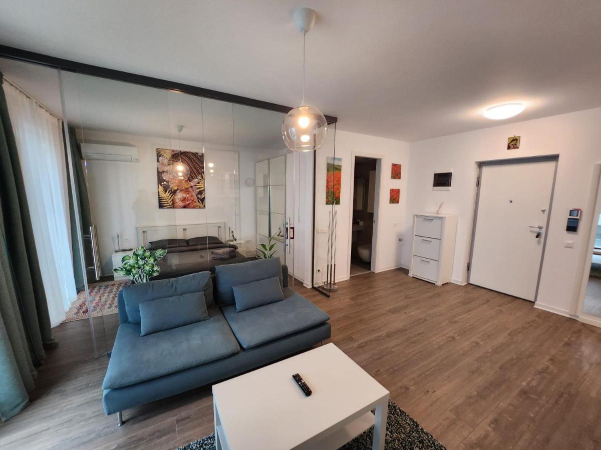 Promenada Mall Near Exclusive Pipera Apartment Bucharest