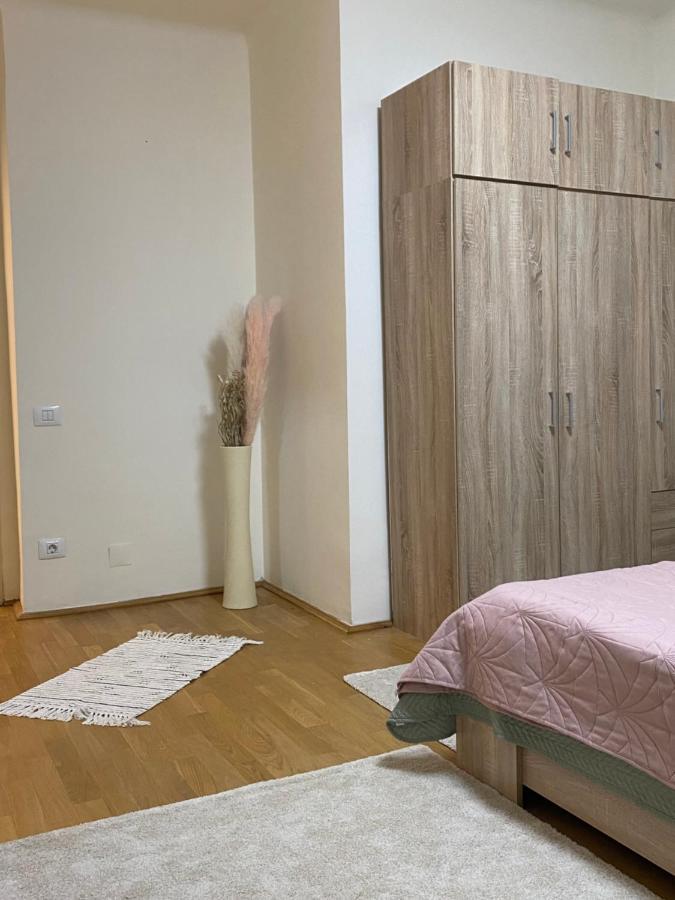 Apartamento Downtown Boutique Garden Unirii