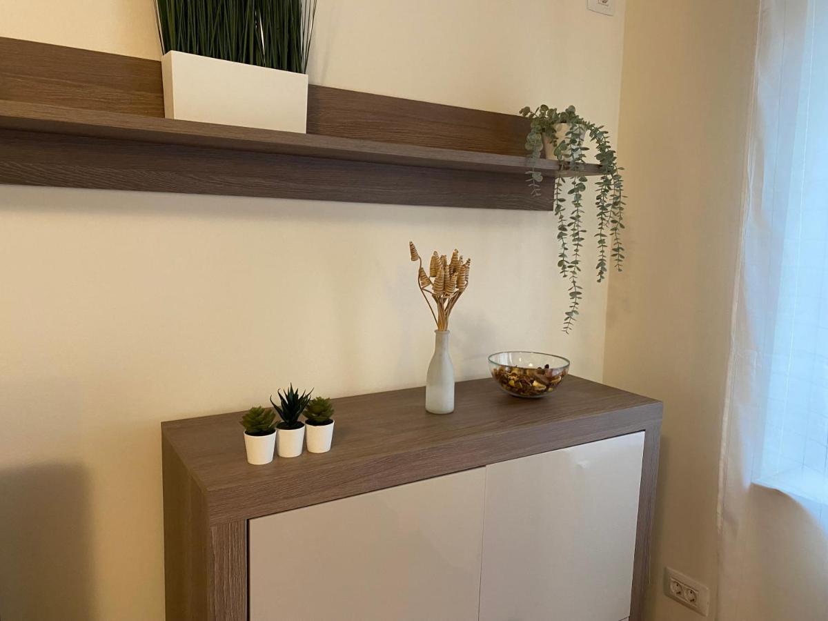 Downtown Boutique Garden Unirii Apartamento Bucareste