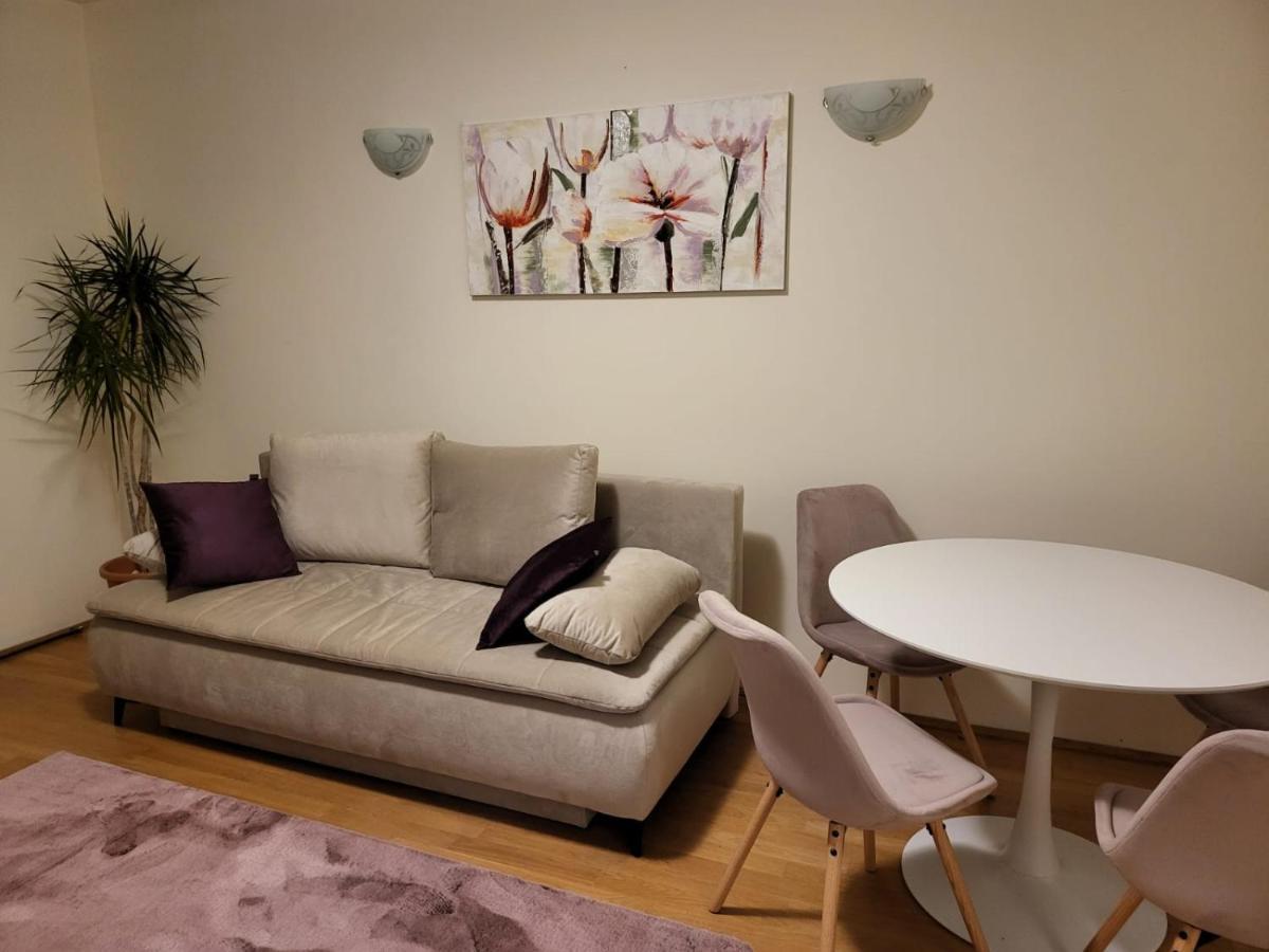 Apartamento Downtown Boutique Garden Unirii Bucareste