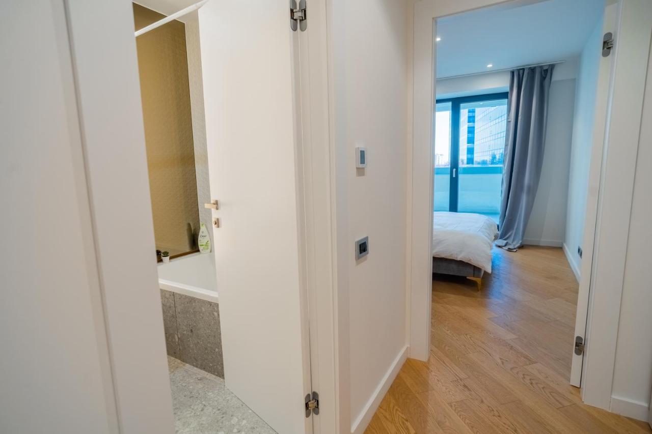 Apartament Designer In Aviatiei Tower