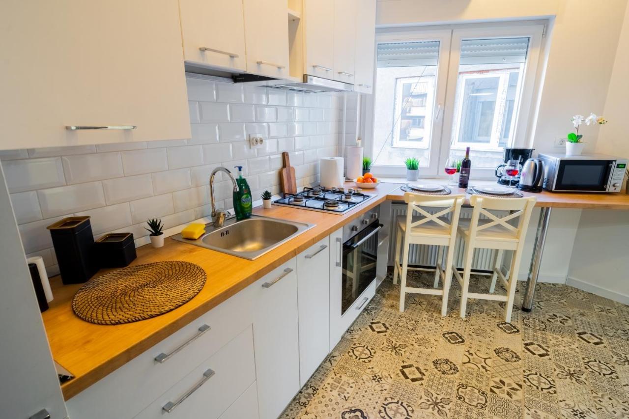 Apartamento One Bedroom Flat In Bucharest's Historic District *