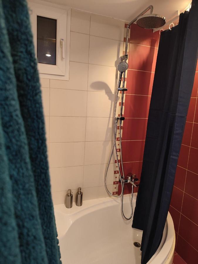 Apartamento Historic Center 2 *
