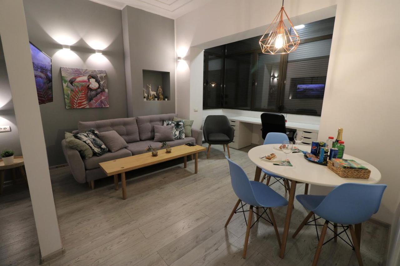 Cozy Novotel Studio - Free Minibar - Quiet & Peace