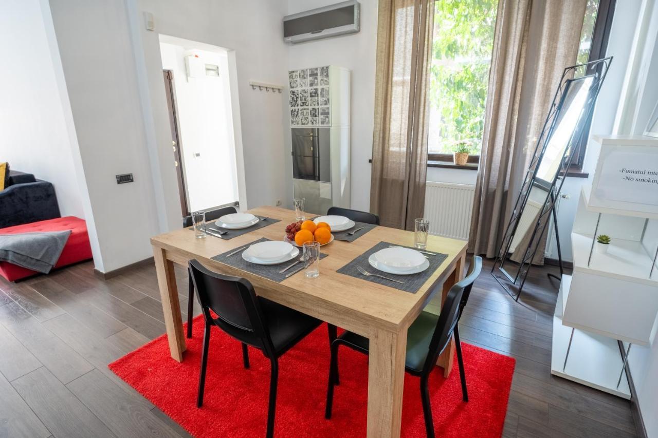 Cozy & Spacious Flat Near Victoriei Square Apartment Bucharest