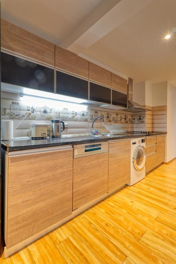 Apartment 3 Bedroom In Herastrau Area *