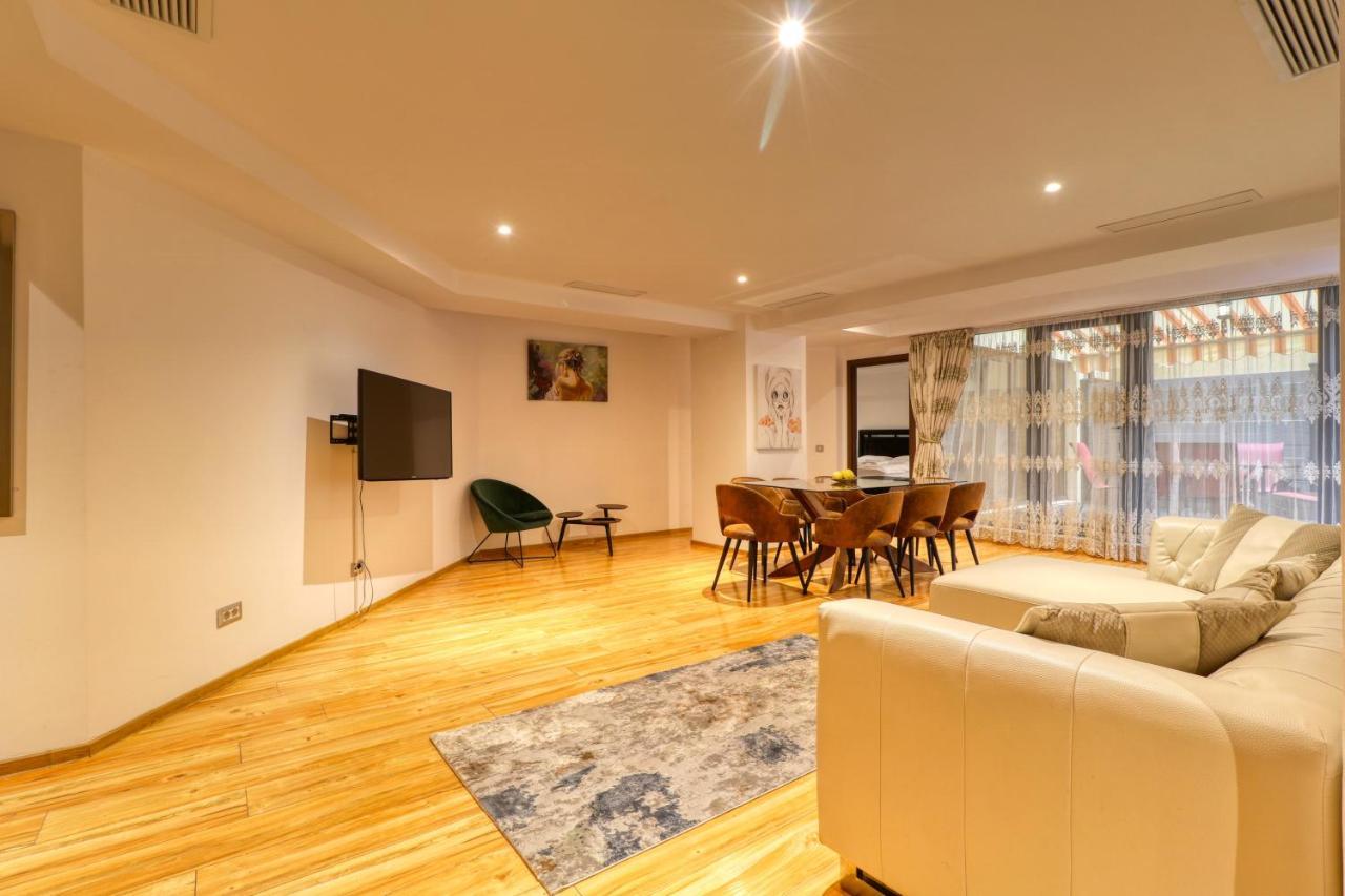 3 Bedroom In Herastrau Area