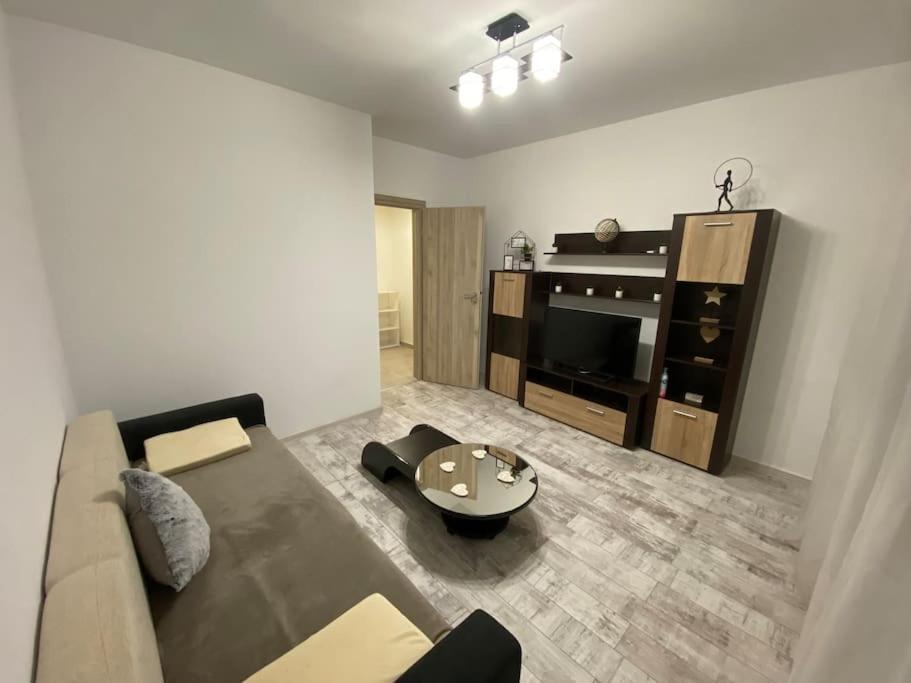 Art Temple Complex Apartment *