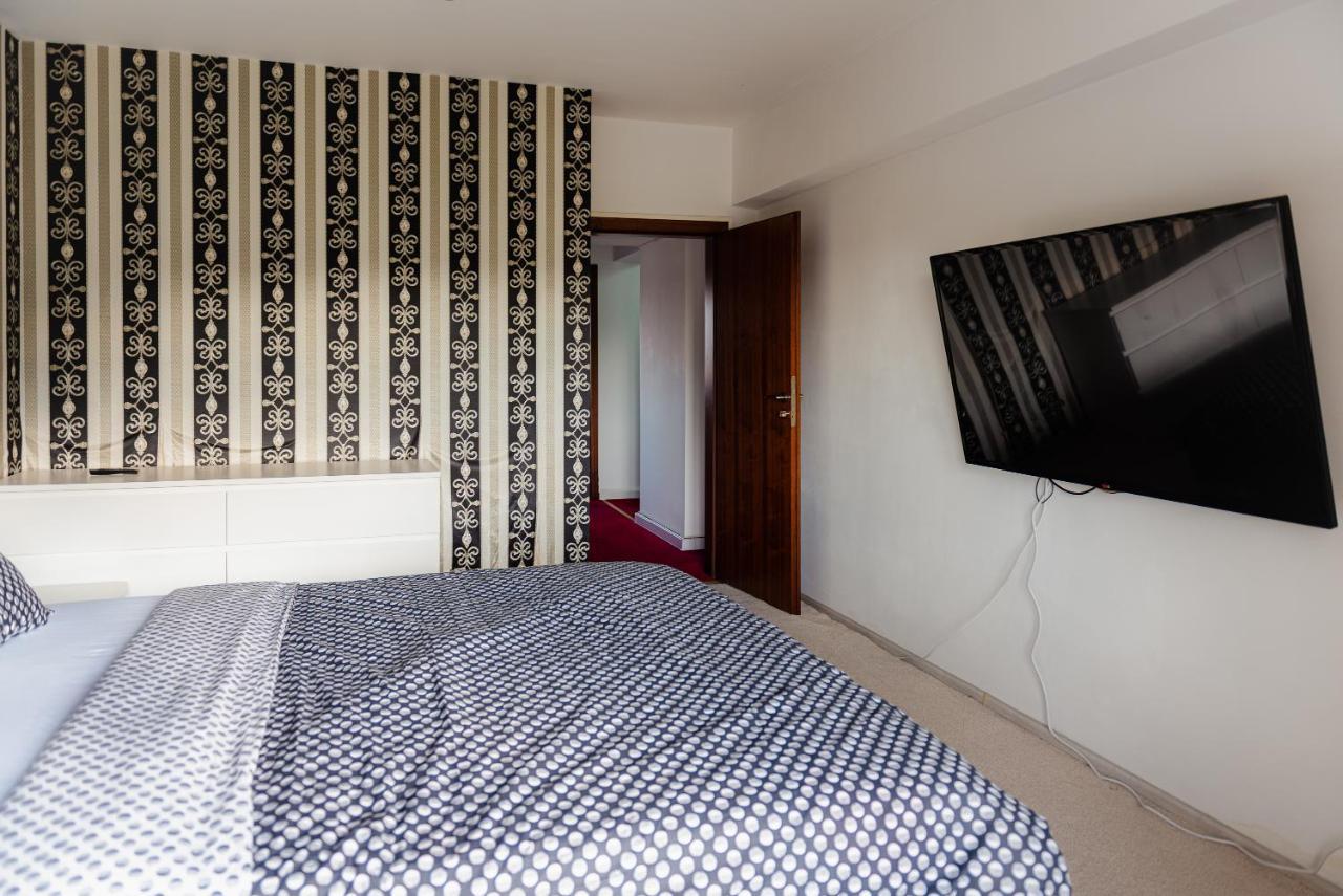 Apartamento Parliament Marriott Unirii Square 5 Bedrooms Luxury Old Town