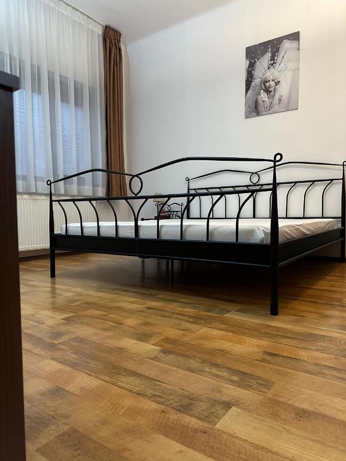 Casa Mendeleev Bucharest
