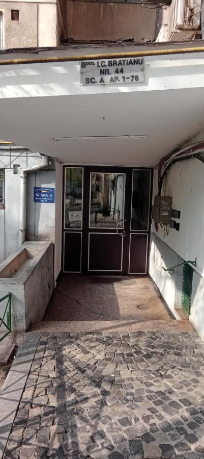 Cozy Studio * Bucureşti