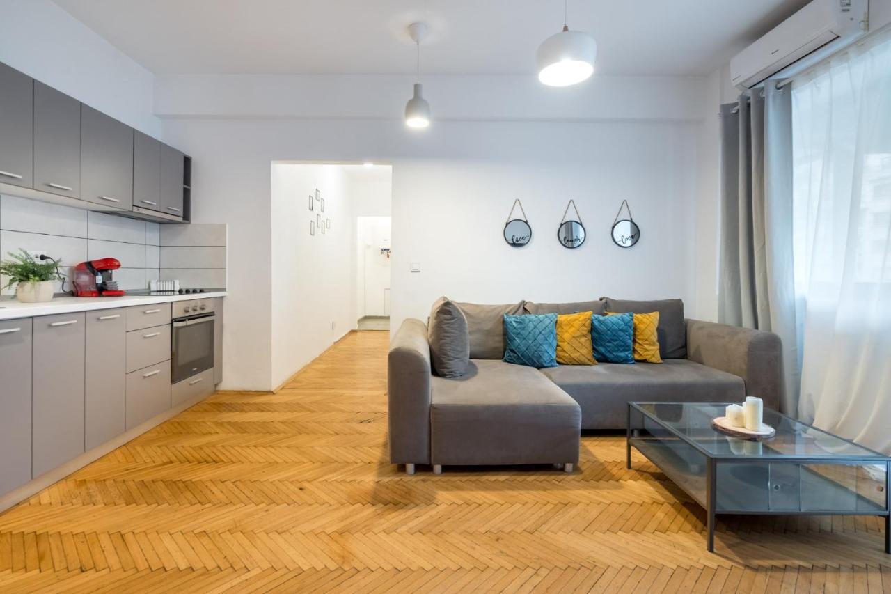 Aonia 2bdr - P-ta Romana View Apartment *
