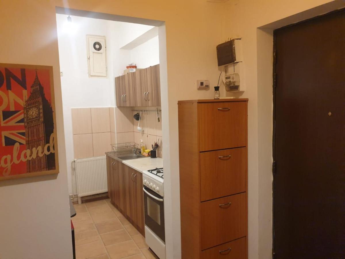 High Heels Apartment Bucharest