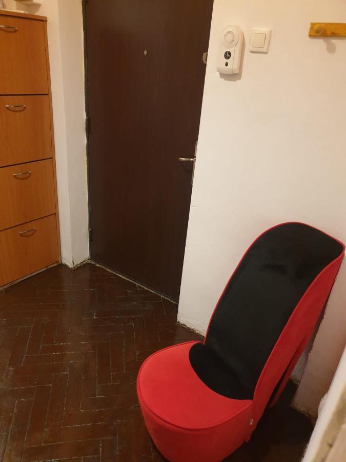 High Heels Apartment Bucharest