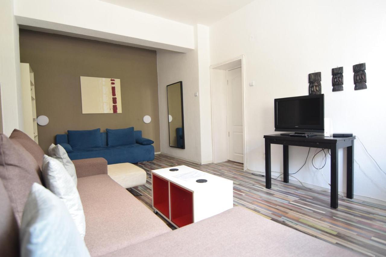 Resedinta Balcescu Apartamento