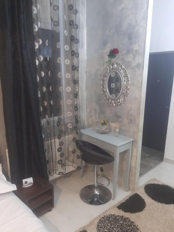Studio Calea Victoriei Bucureşti