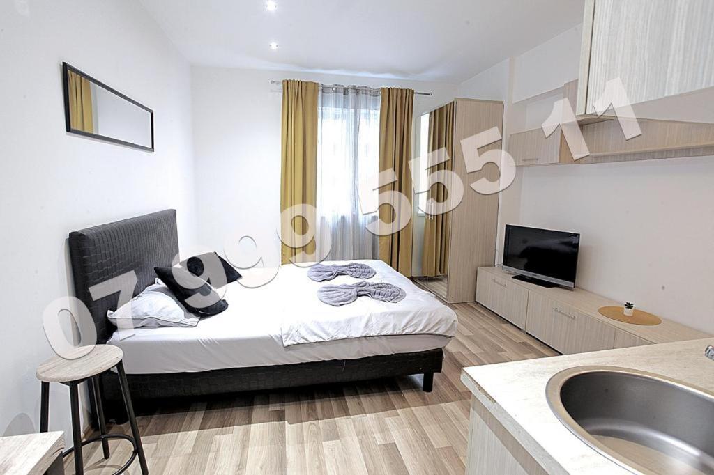 Apartment Acm