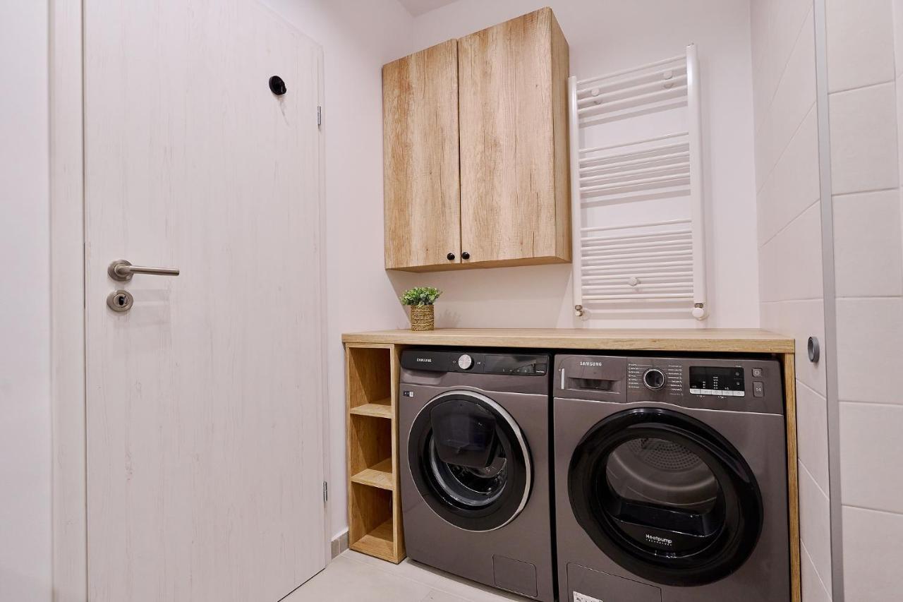 Apartamento Moon Plaza Deluxe Bucareste