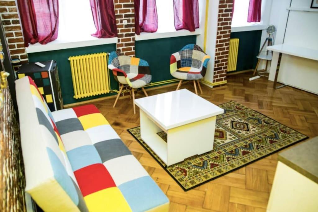 Studio Steampunk In Centru Apartment *