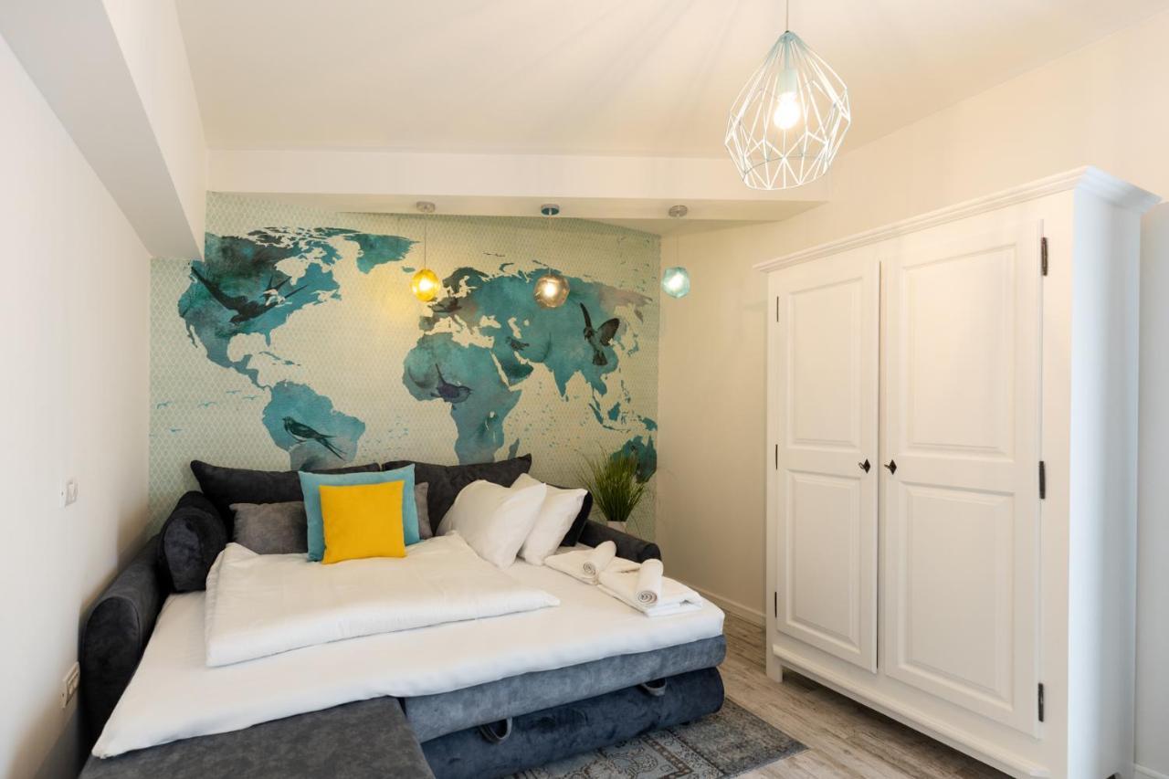 Metropole Ateneum Apartment Bucharest
