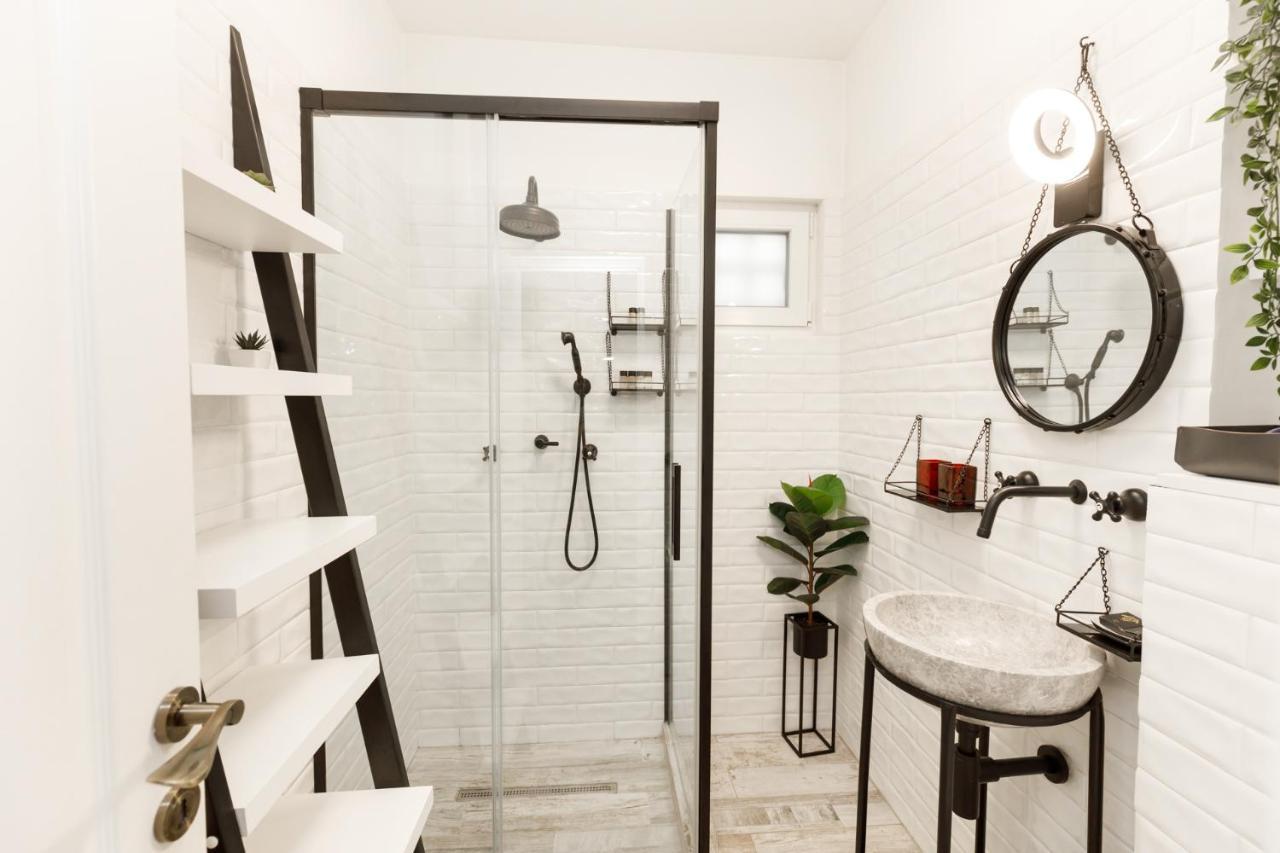 Metropole Ateneum Apartment Bucharest