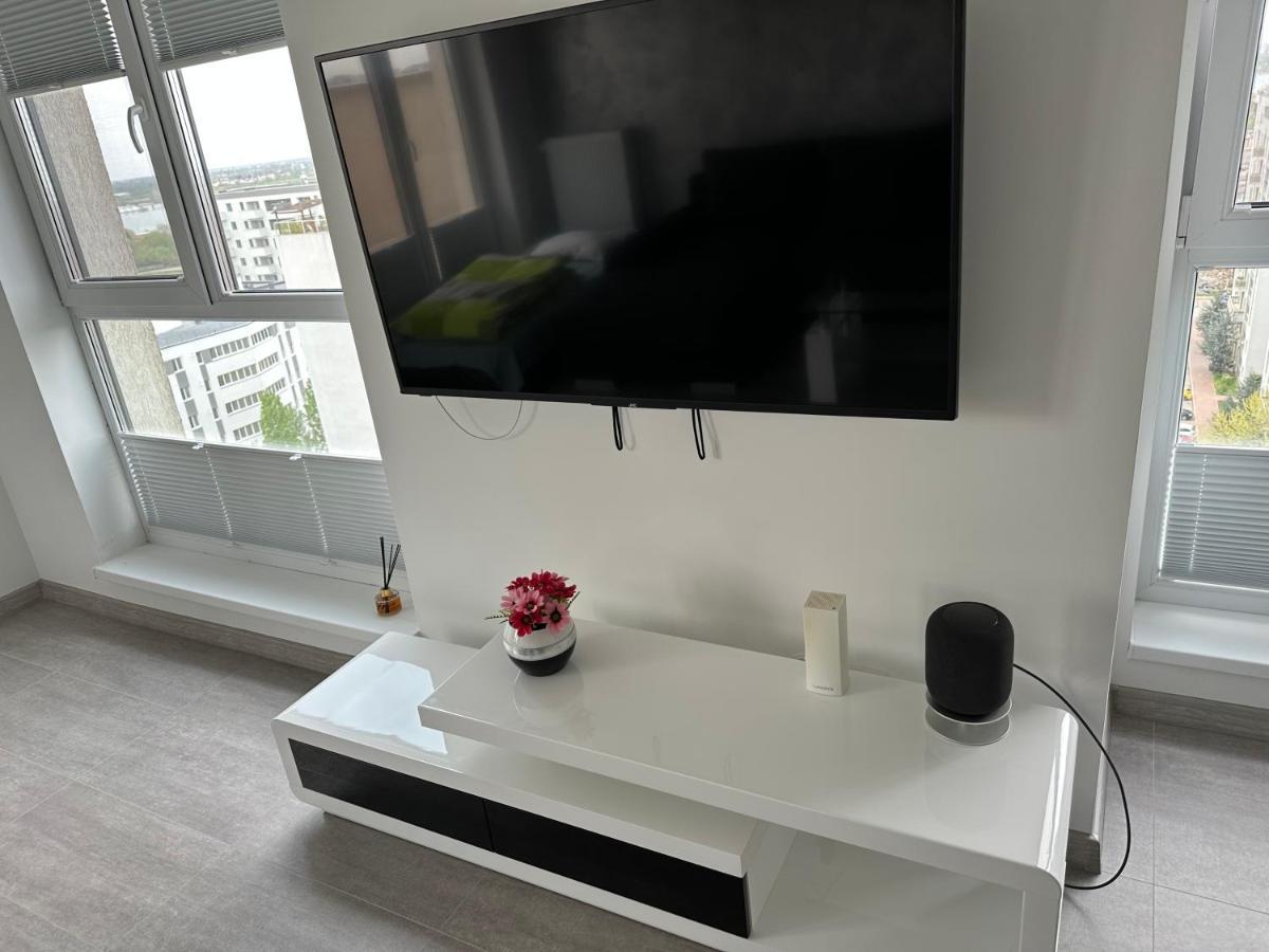 Fabulous Penthouse Lakeview W20 Apartment *