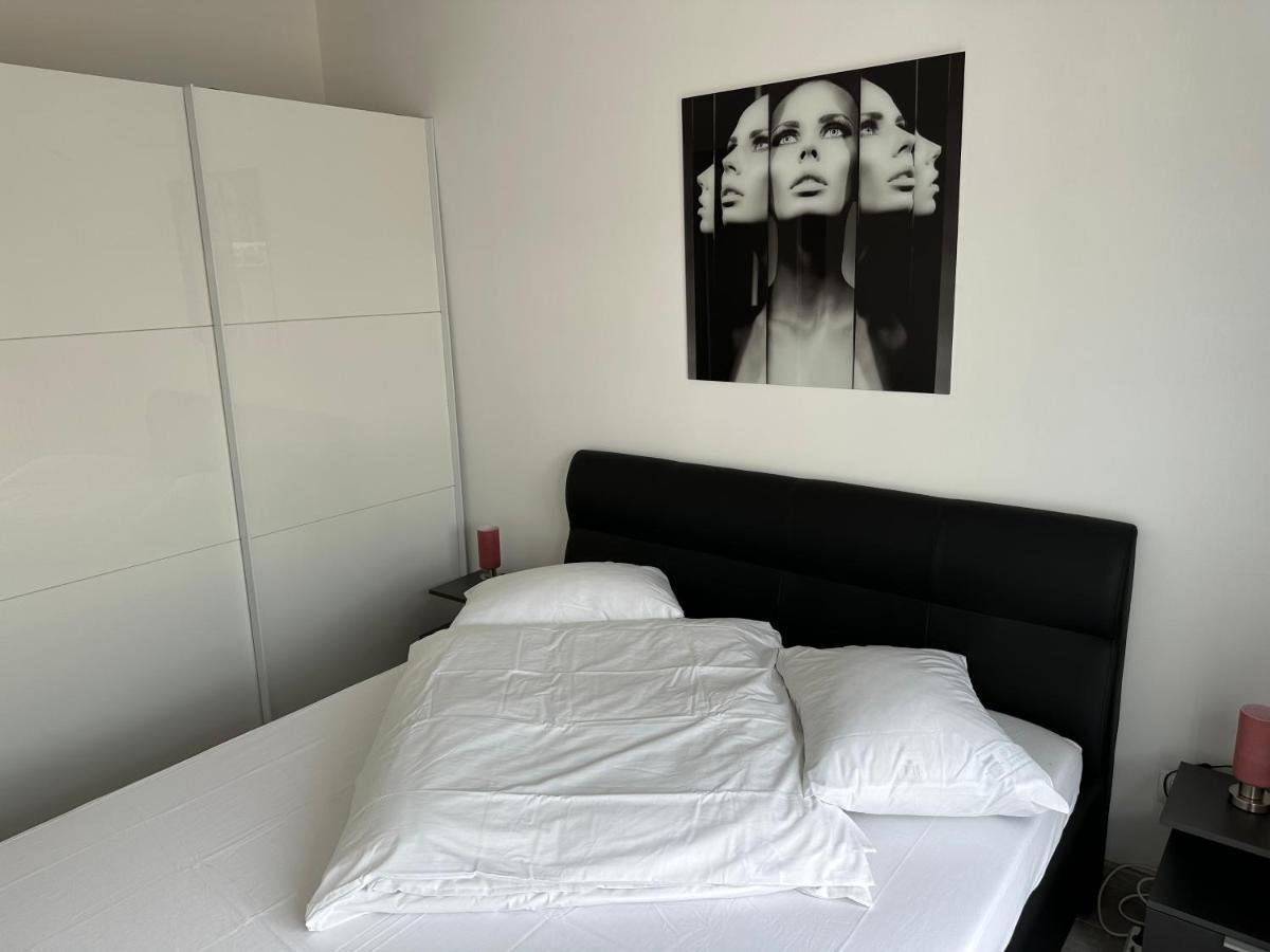 Fabulous Penthouse Lakeview W20 Bucharest