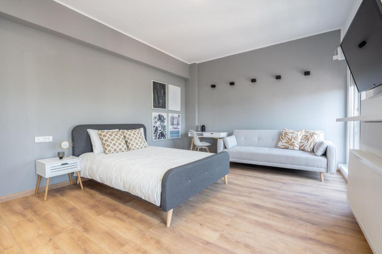 Alfie Center * Bucureşti