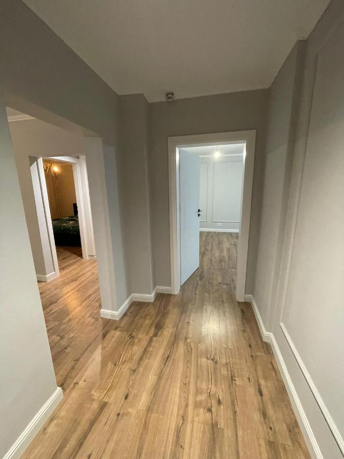 Grand Central Apartment