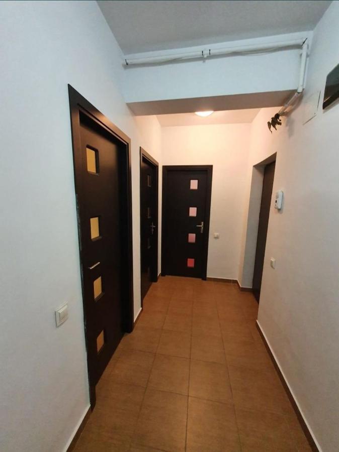 Apartment 25.apartment *