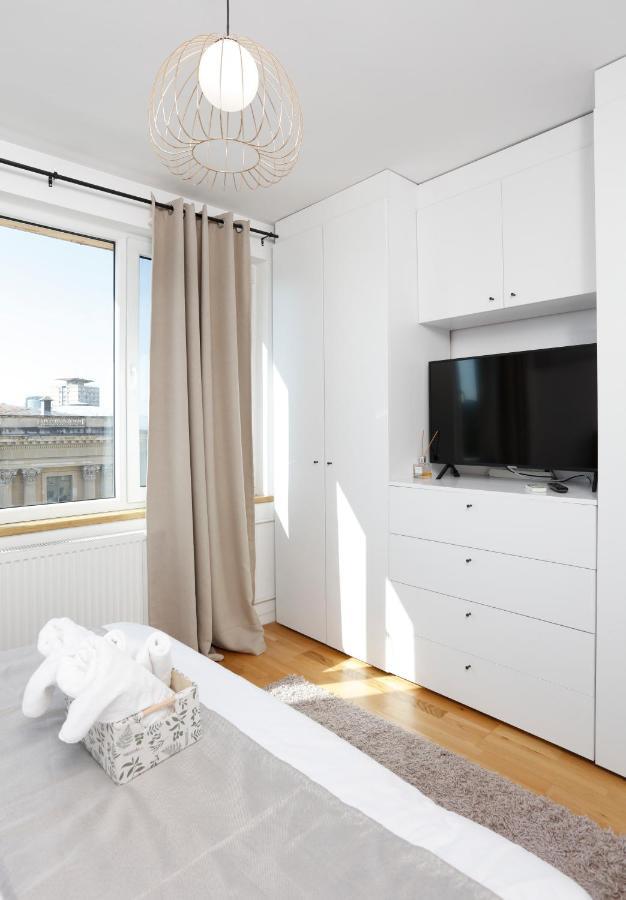 Athenaeum Wonderful View Flat Bucharest
