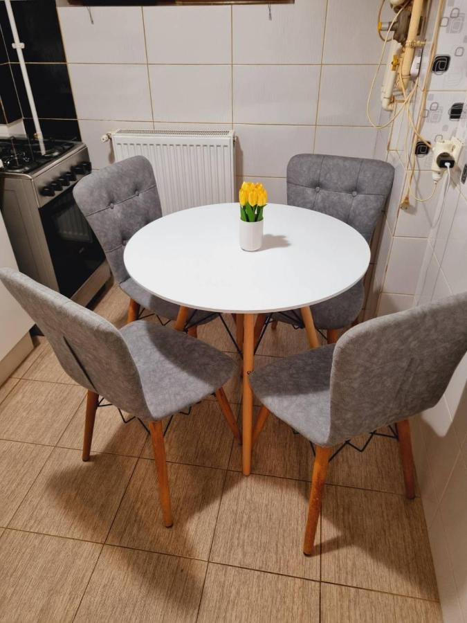 Apartment 25.apartment