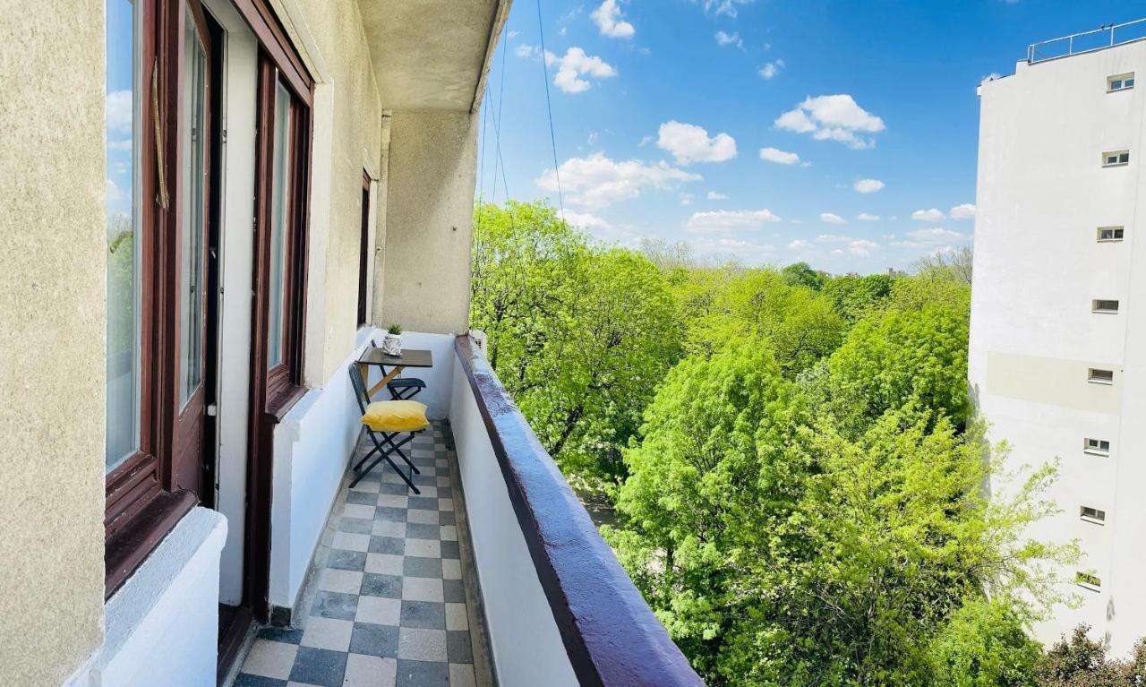 Apartment Cismigiu Park View