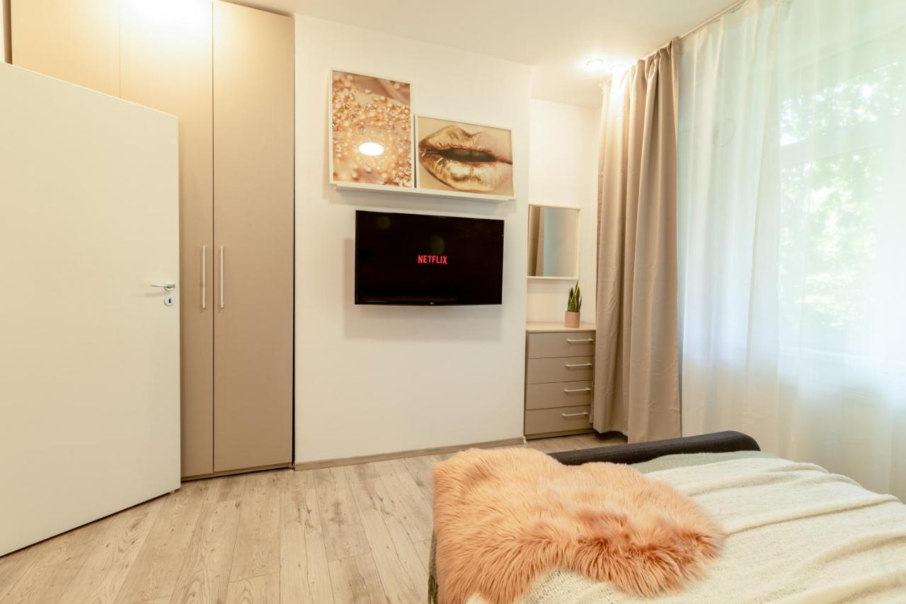 Ideal Stay: Spacious 2br Near Calea Victoriei * Bucharest