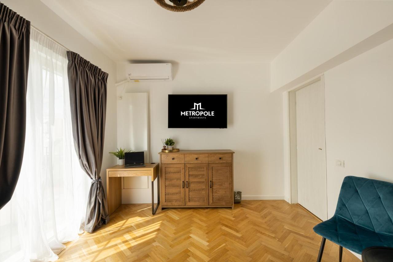 Metropole Panoramic Ateneum Apartment Bucharest