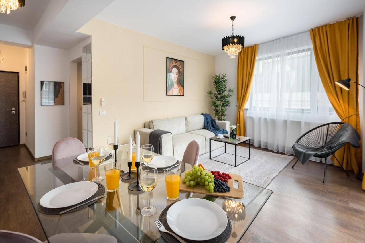 Wanderlust Central Apt W Big Terrace Bucharest