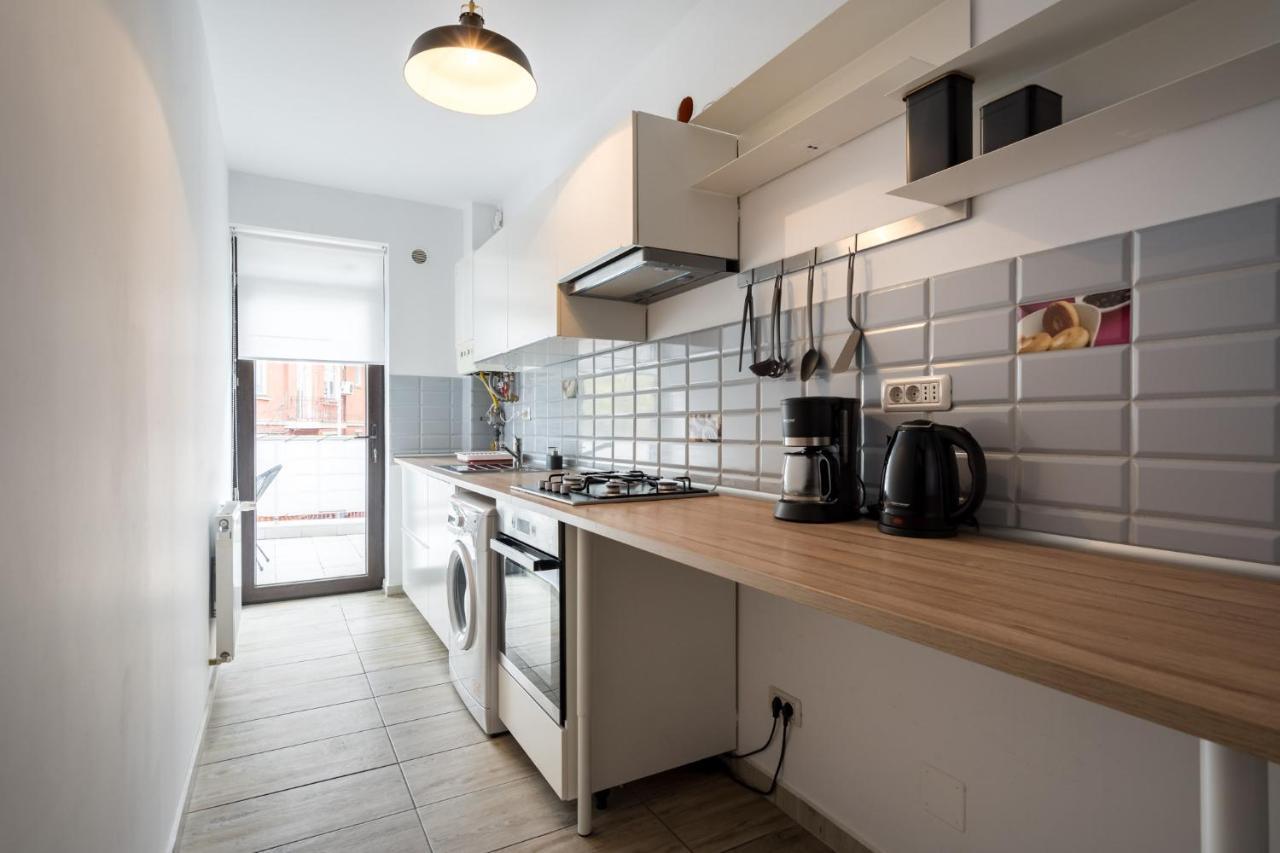 Wanderlust Central Apt W Big Terrace Apartment