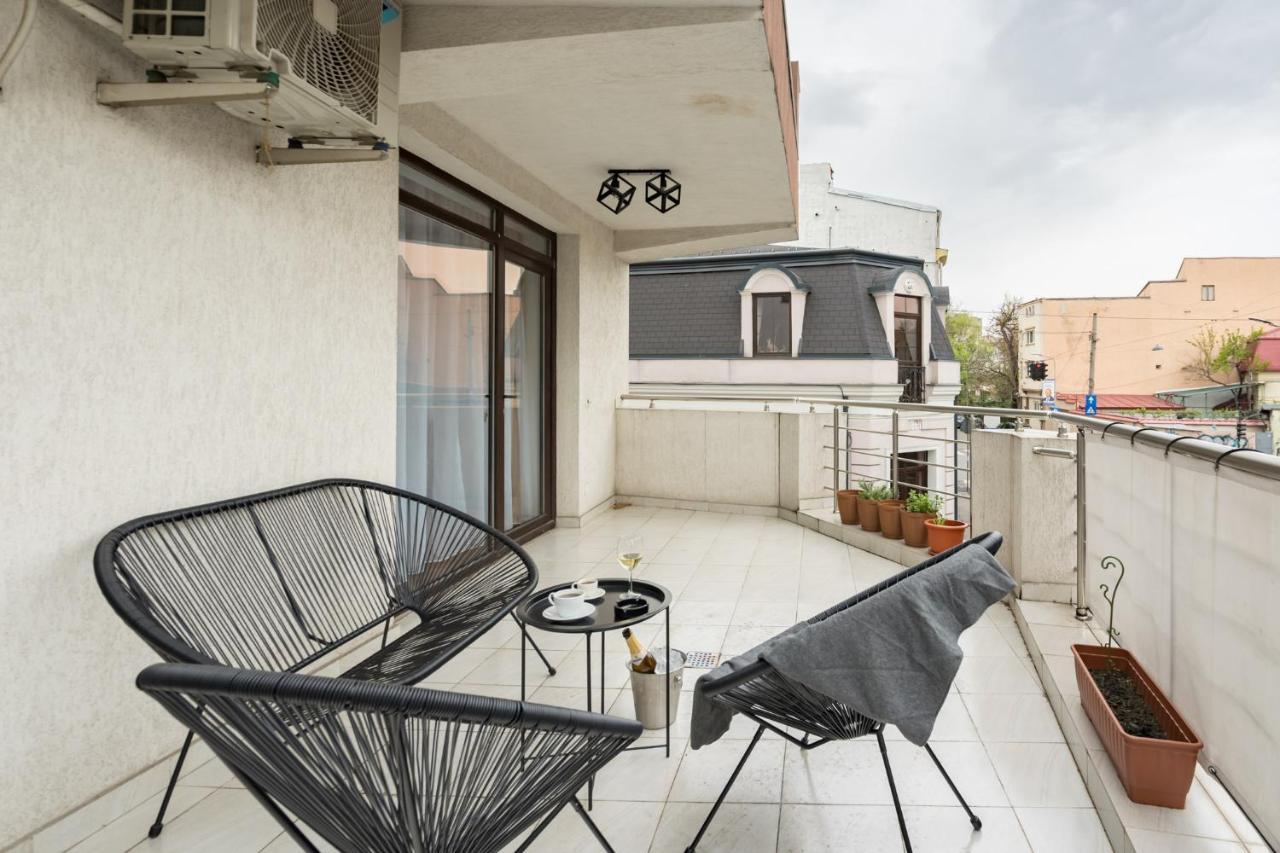 Wanderlust Central Apt W Big Terrace Apartment