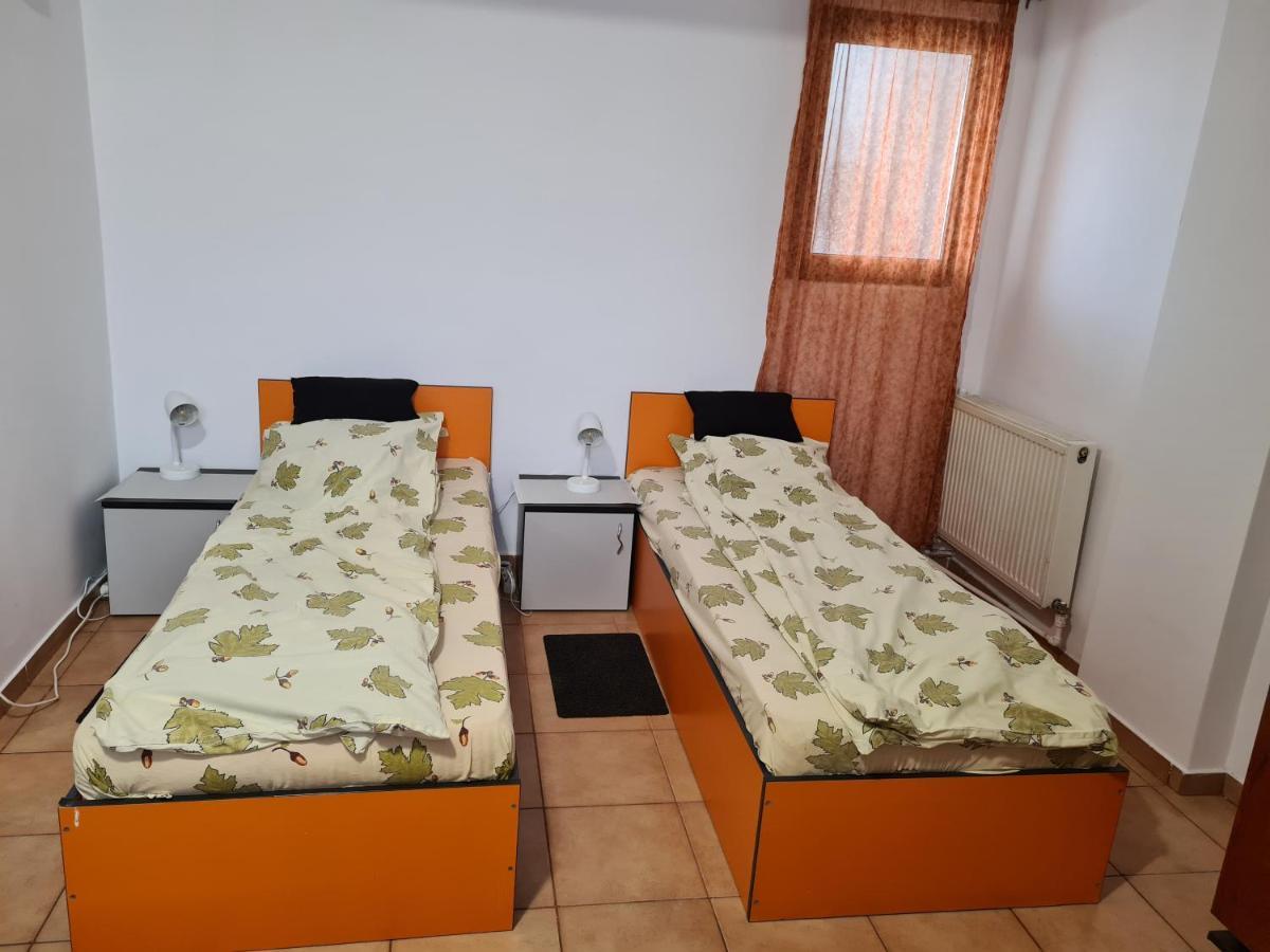 Ogadugu Homestay Bucharest